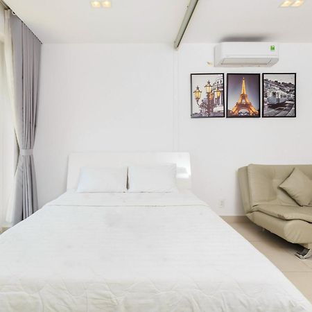 Sky Homes Near Airport Ho Chi Minh City Bagian luar foto